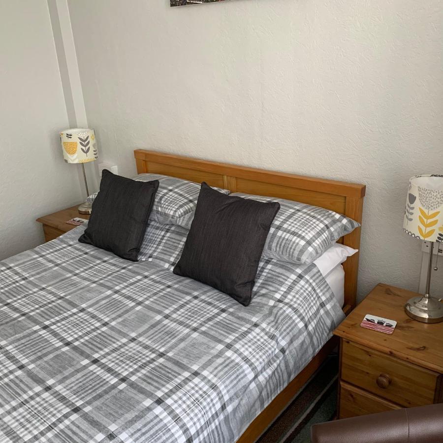 Hudsons Guest House - Adults Only Уеймут Екстериор снимка